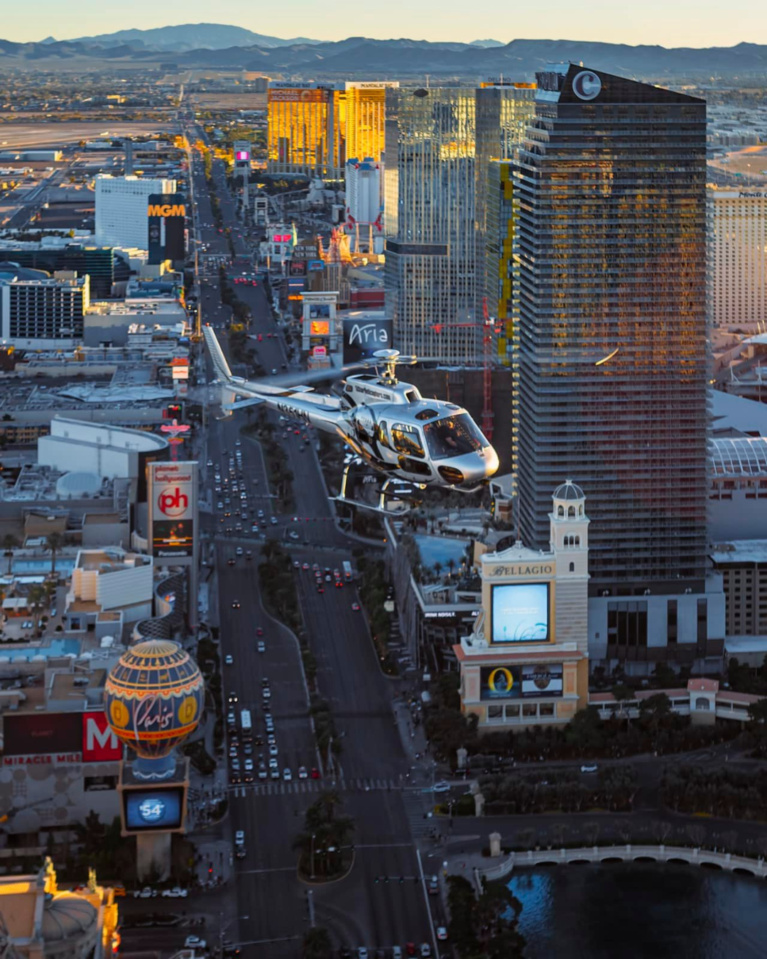 A Five Star Helicopter tour over the The Strip in Las Vegas