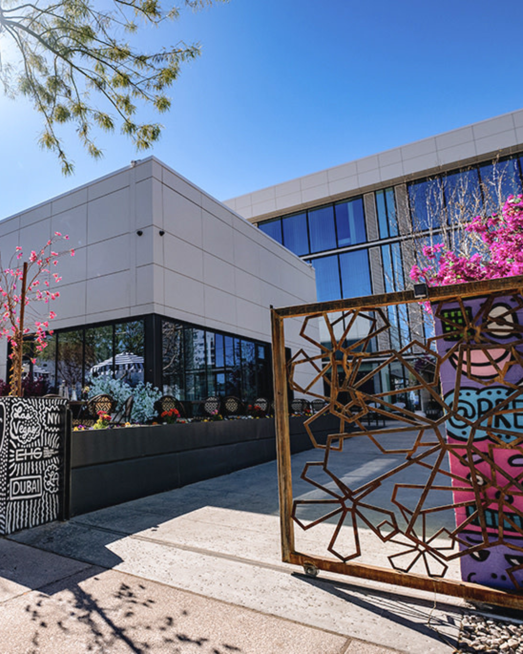 Las Vegas Territory - English Hotel