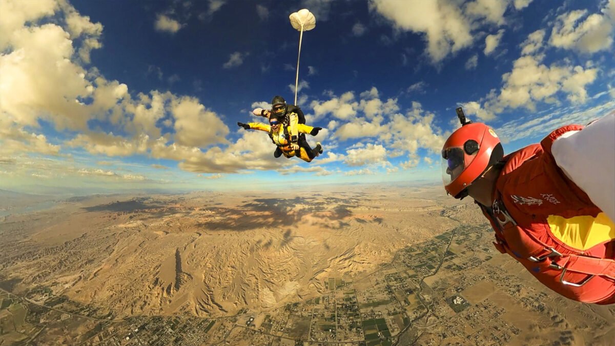 Skydive Fyrosity
